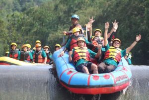 tempat rafting di bogor